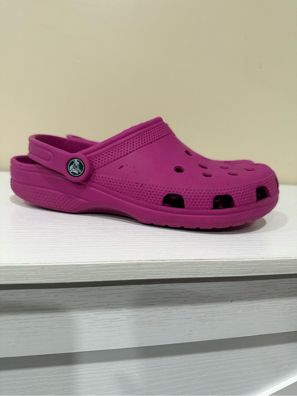 Crocs Classic Clogs Magenta Pink Purple Women's 9 Men's 7
